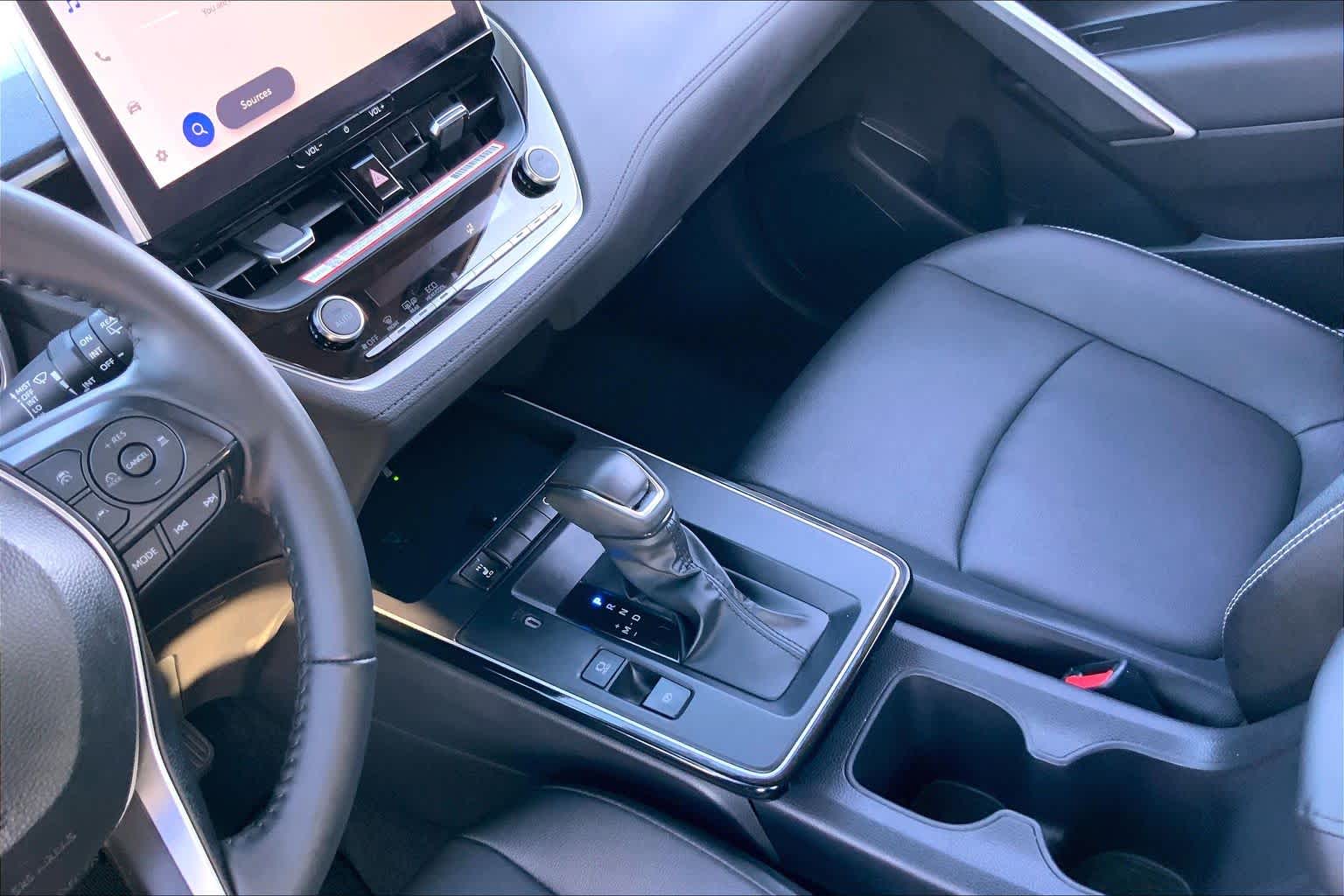 2026 Toyota Corolla Cross photo 16 of 36