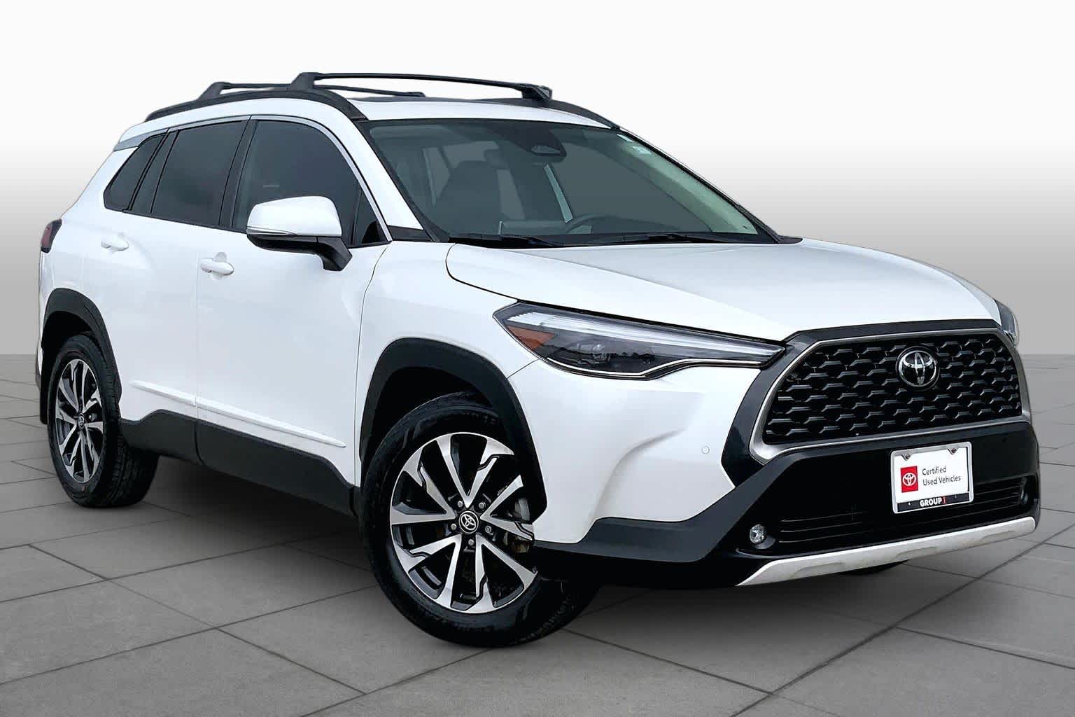 2024 Toyota Corolla Cross XLE Wind Chill Pearl at Mac Haik Ford