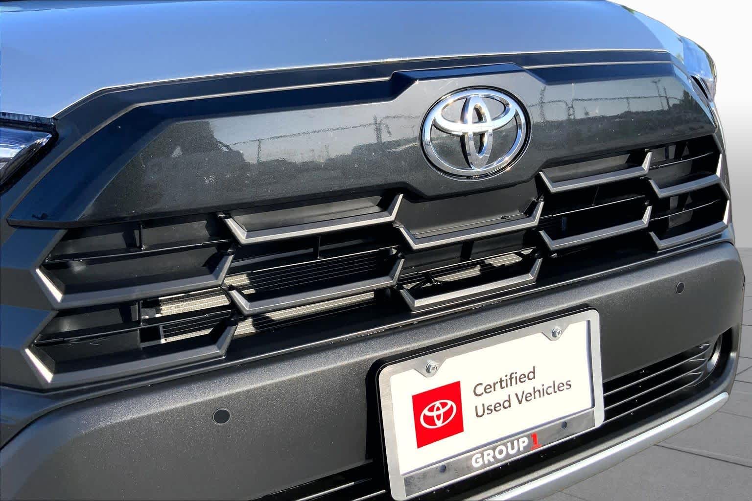 2026 Toyota Corolla Cross XLE Sonic Silver at Group 1 Toyota Southwest