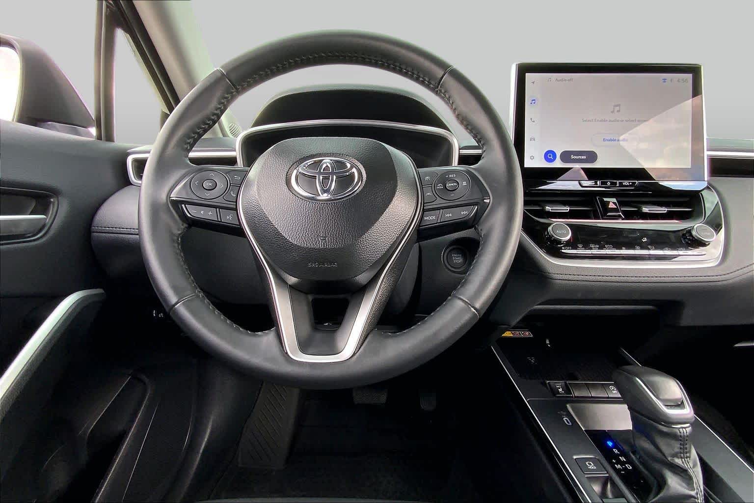 2026 Toyota Corolla Cross photo 6 of 36