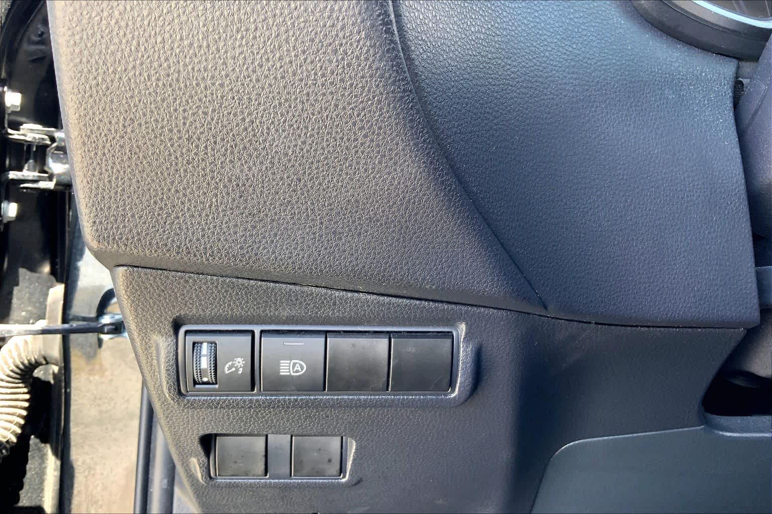 2025 Toyota Corolla Cross XLE Jet Black at Group 1 Toyota Southwest