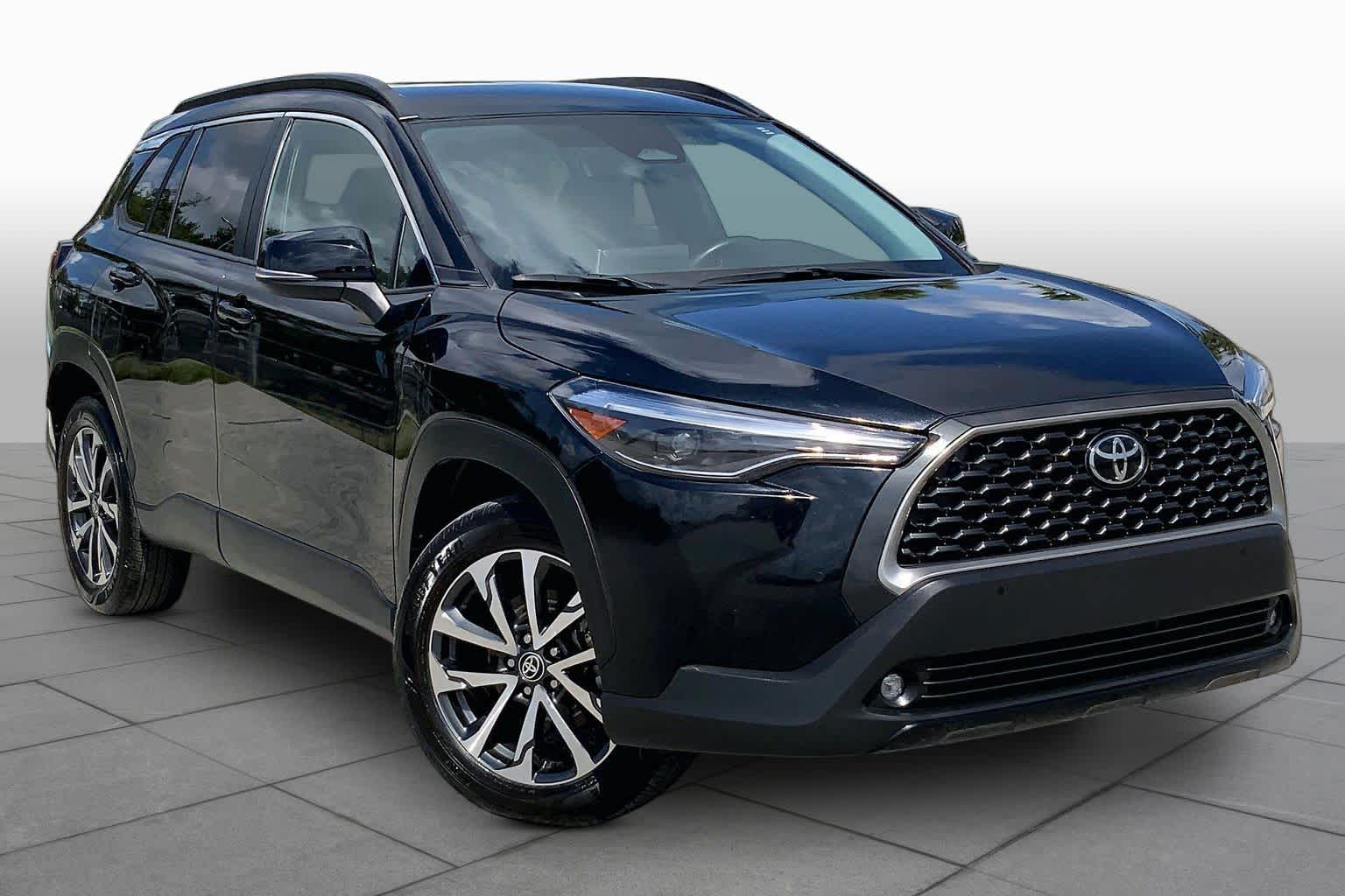 2025 Toyota Corolla Cross XLE Jet Black at Group 1 Toyota Southwest