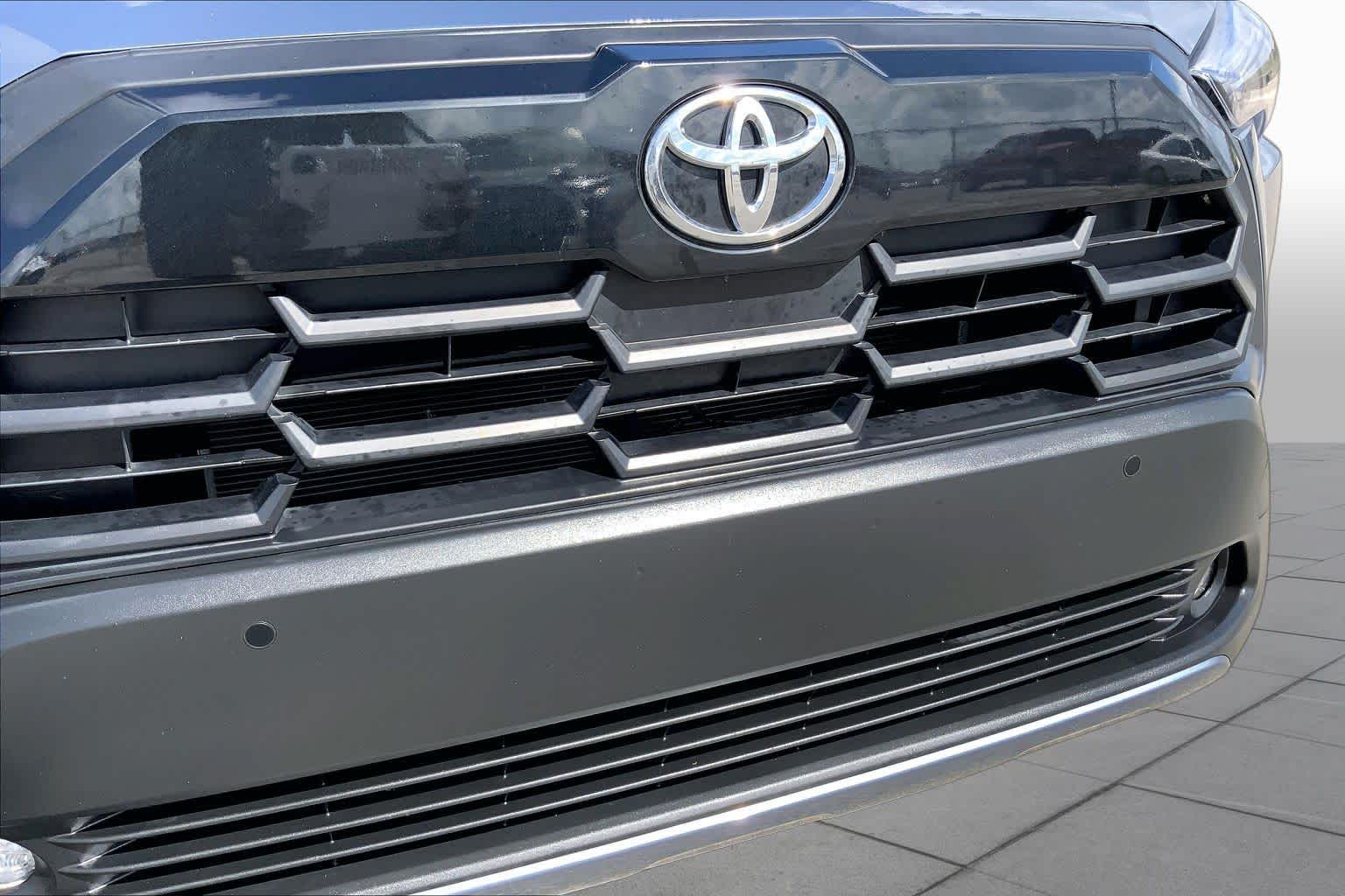 2026 Toyota Corolla Cross XLE Celestite at Group 1 Toyota Southwest