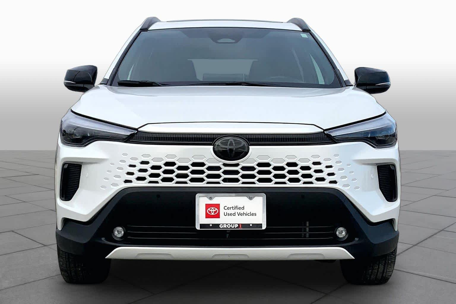 2026 Toyota Corolla Cross photo 4 of 36