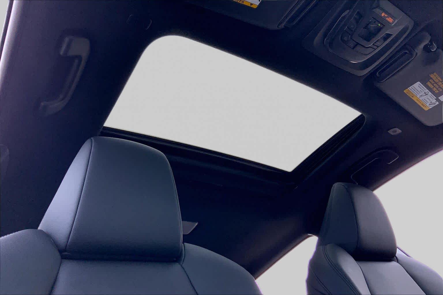2026 Toyota Corolla Cross photo 14 of 36