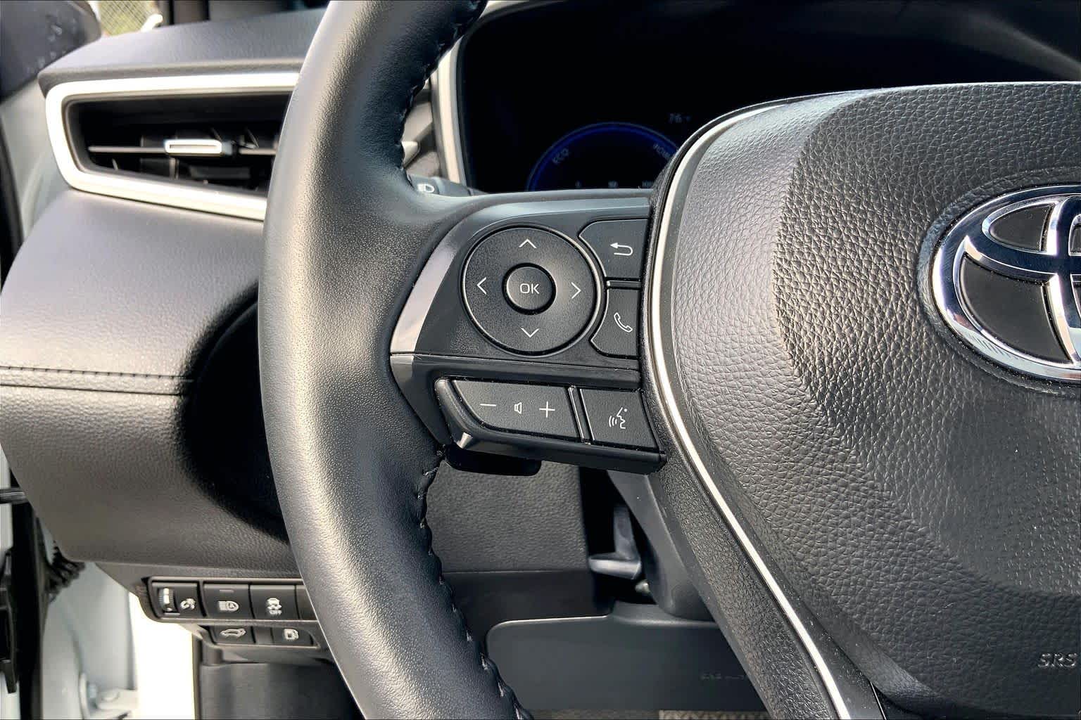 2026 Toyota Corolla Cross photo 23 of 36