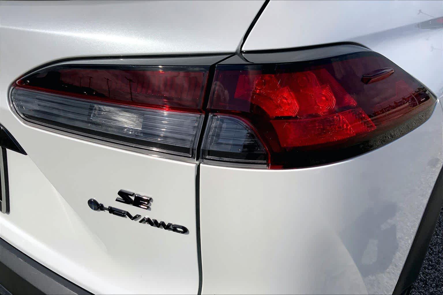 2025 Toyota Corolla Cross Hybrid Nightshade Edition Wind Chill Pearl/Jet Black at Group 1 Toyota Southwest
