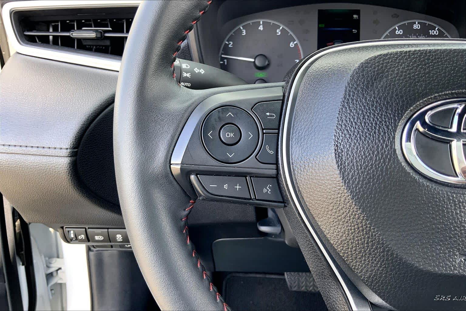 2025 Toyota Corolla Cross Hybrid Nightshade Edition Wind Chill Pearl/Jet Black at Group 1 Toyota Southwest