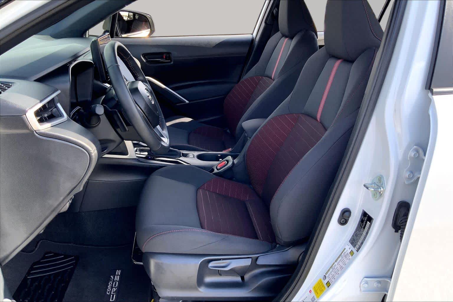 2025 Toyota Corolla Cross Hybrid Nightshade Edition Wind Chill Pearl/Jet Black at Group 1 Toyota Southwest