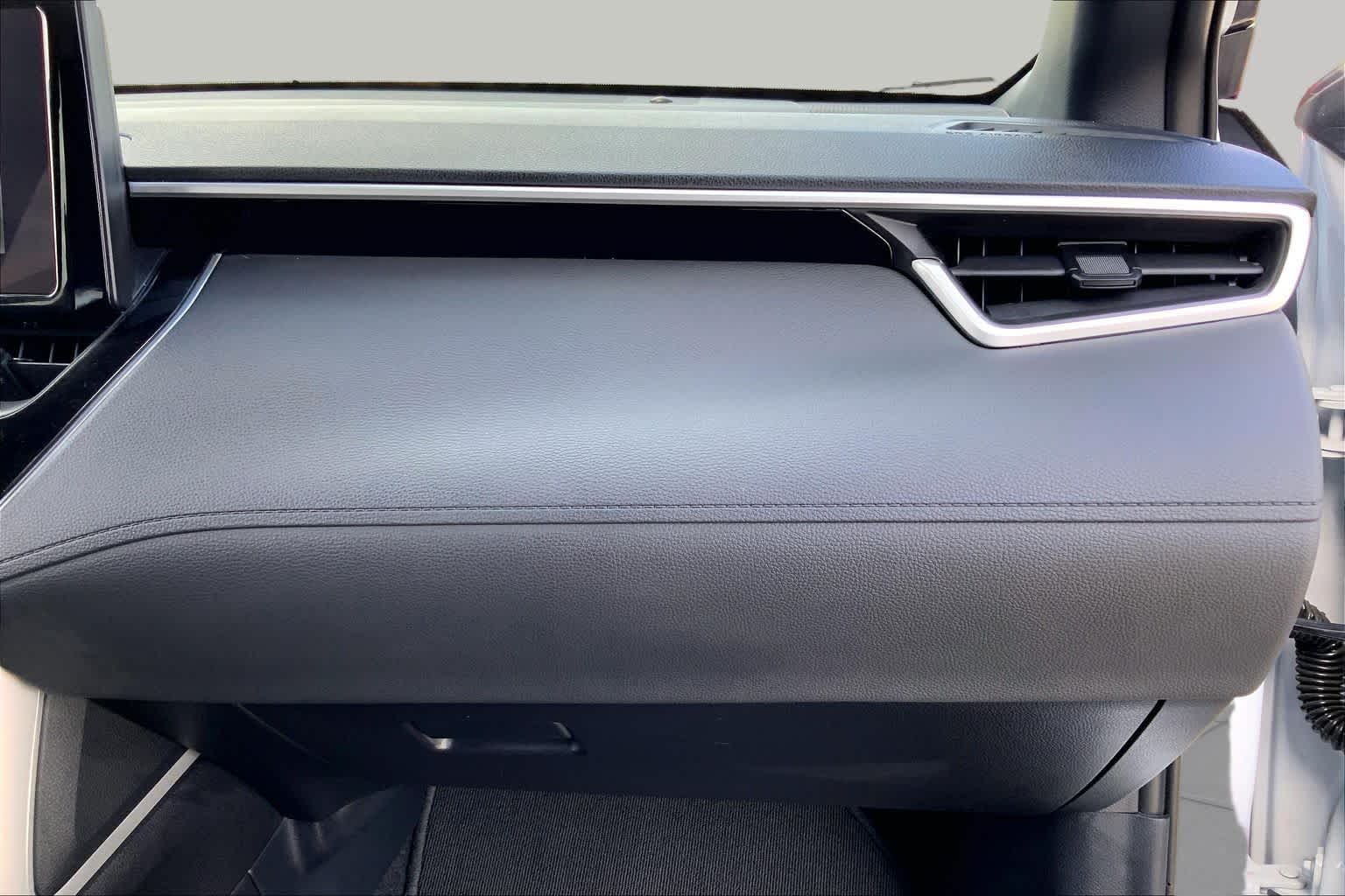 2025 Toyota Corolla Cross Hybrid Nightshade Edition Wind Chill Pearl/Jet Black at Group 1 Toyota Southwest
