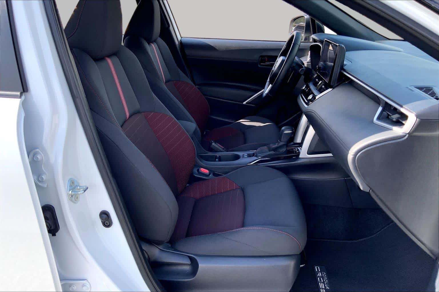 2025 Toyota Corolla Cross Hybrid Nightshade Edition Wind Chill Pearl/Jet Black at Group 1 Toyota Southwest