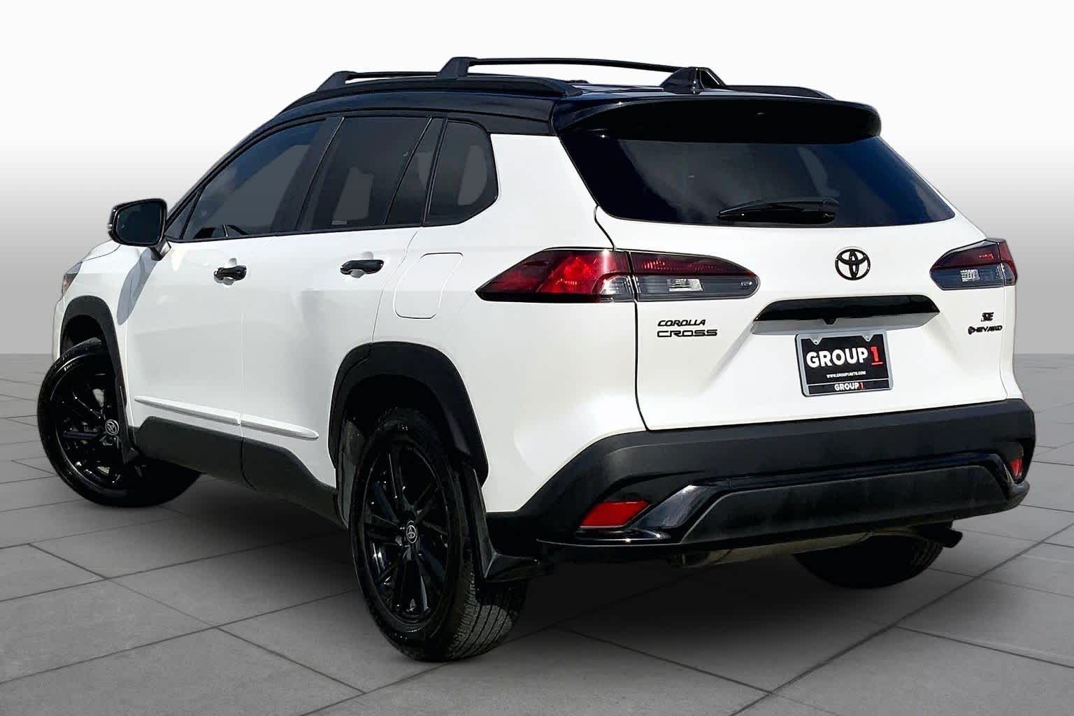 2025 Toyota Corolla Cross Hybrid Nightshade Edition Wind Chill Pearl/Jet Black at Group 1 Toyota Southwest