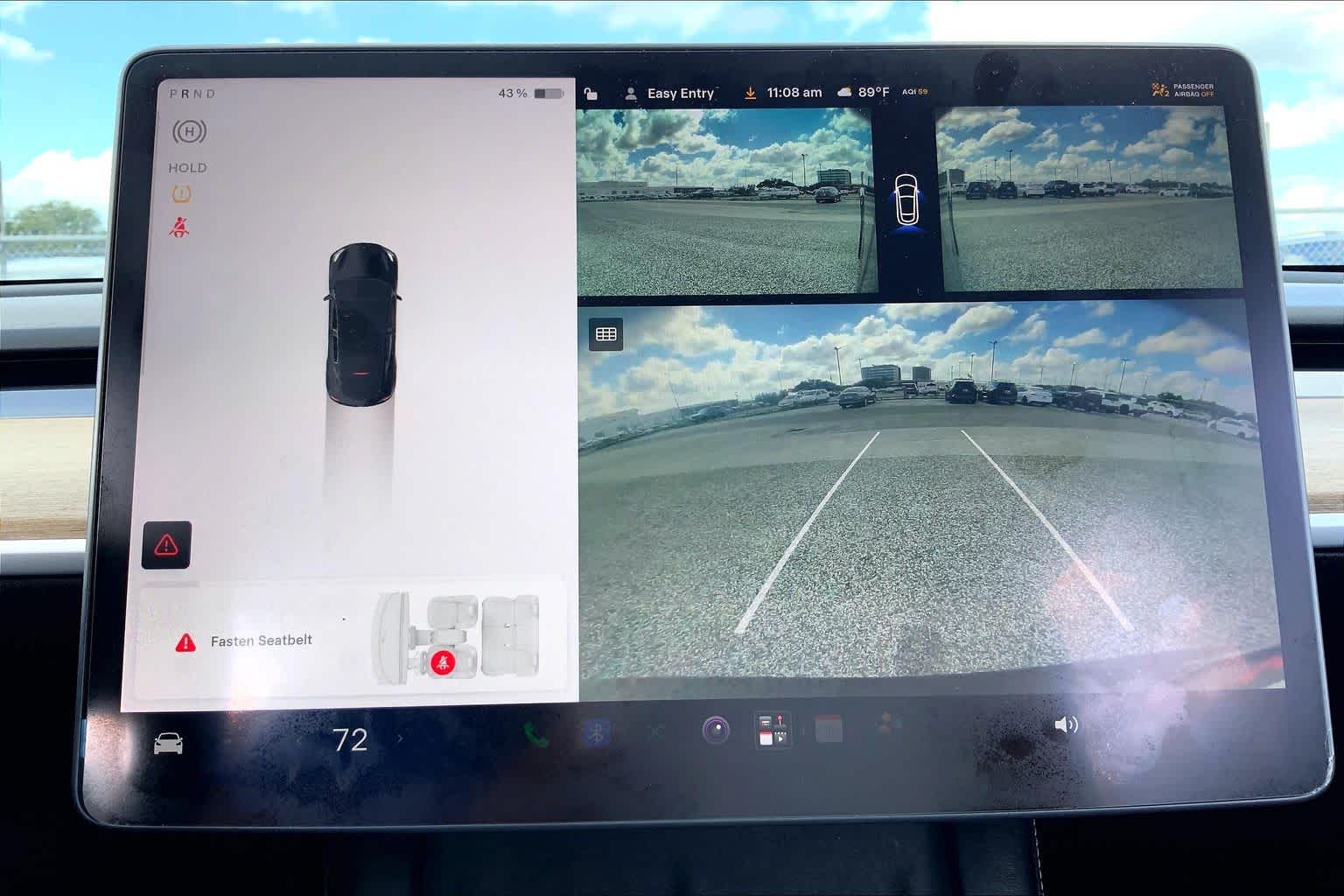 2024 Tesla Model Y photo 24 of 31