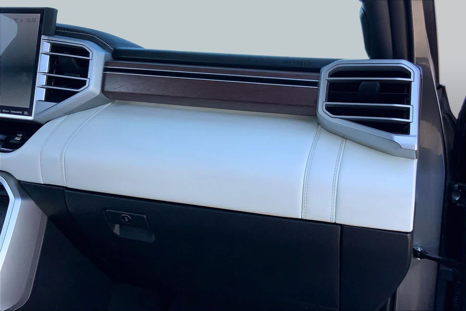 2023 Toyota Sequoia photo 18 of 36
