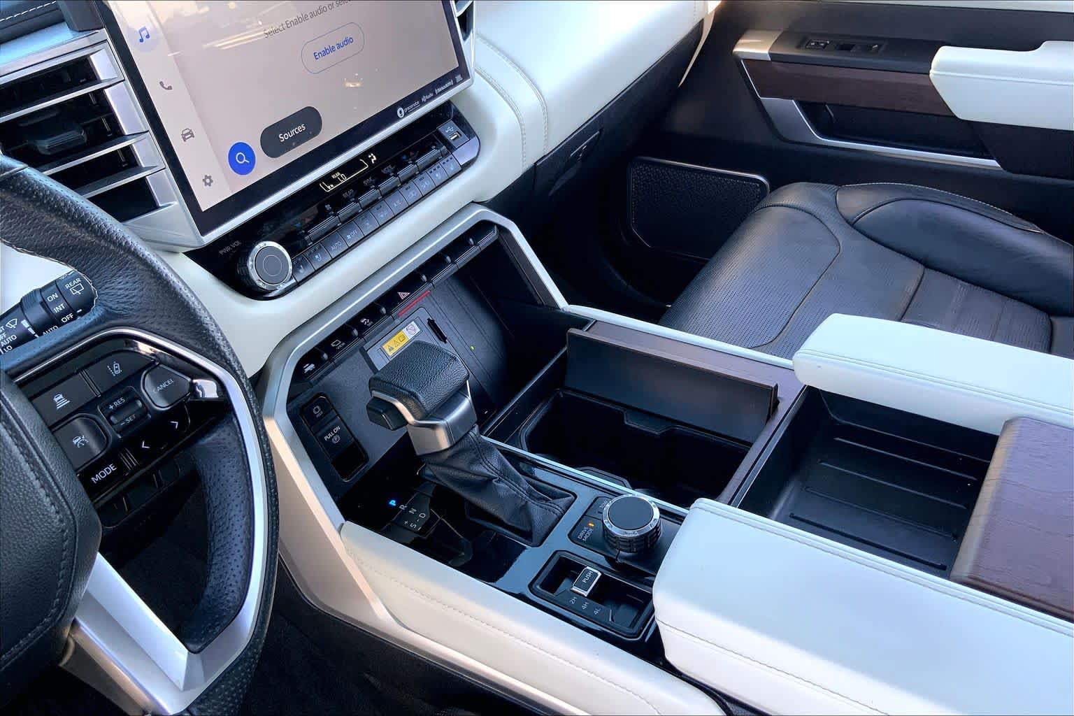 2023 Toyota Sequoia photo 16 of 36