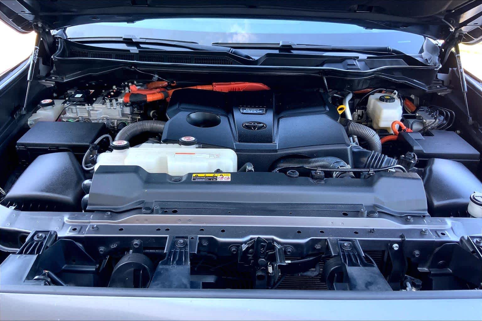 2023 Toyota Sequoia photo 31 of 36