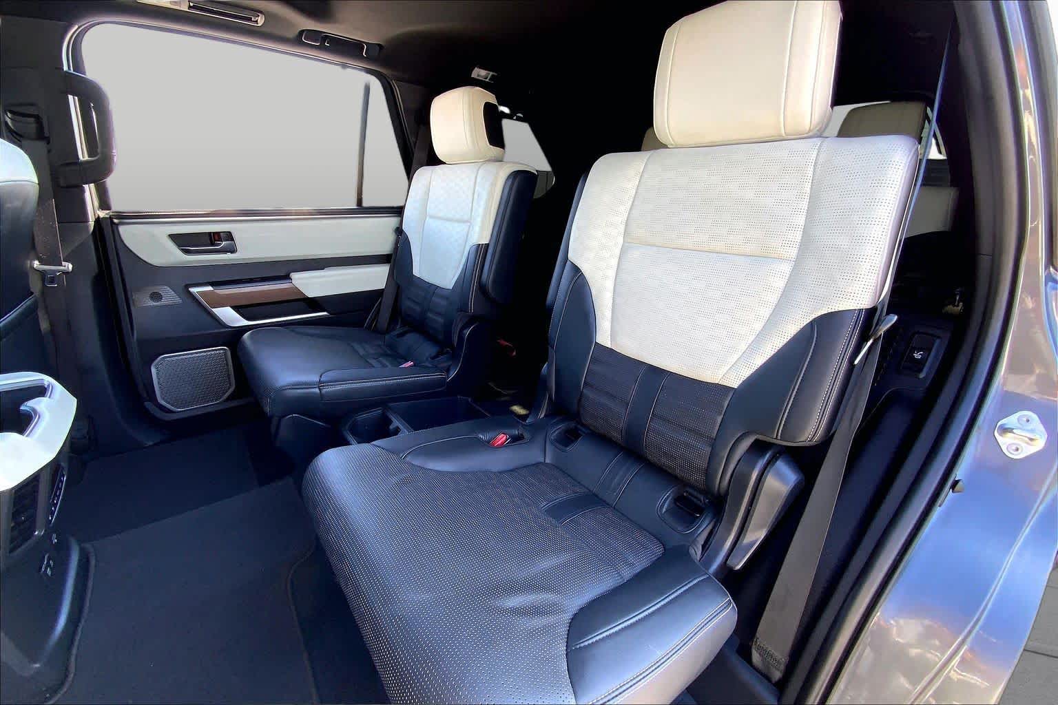 2023 Toyota Sequoia photo 20 of 36