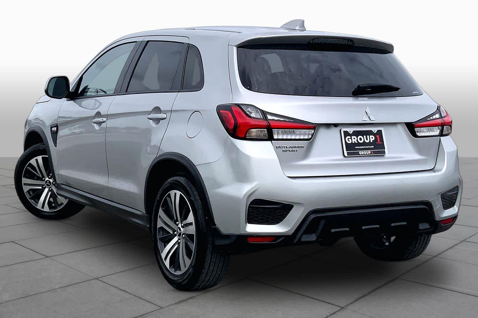 2024 Mitsubishi Outlander Sport ES - 11