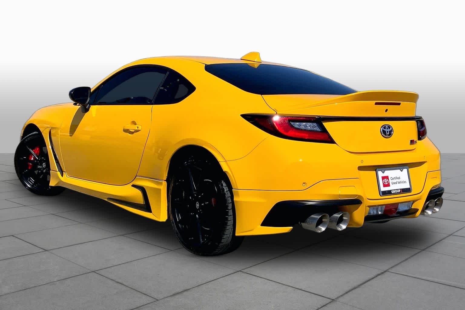 2026 Toyota GR86 photo 12 of 36