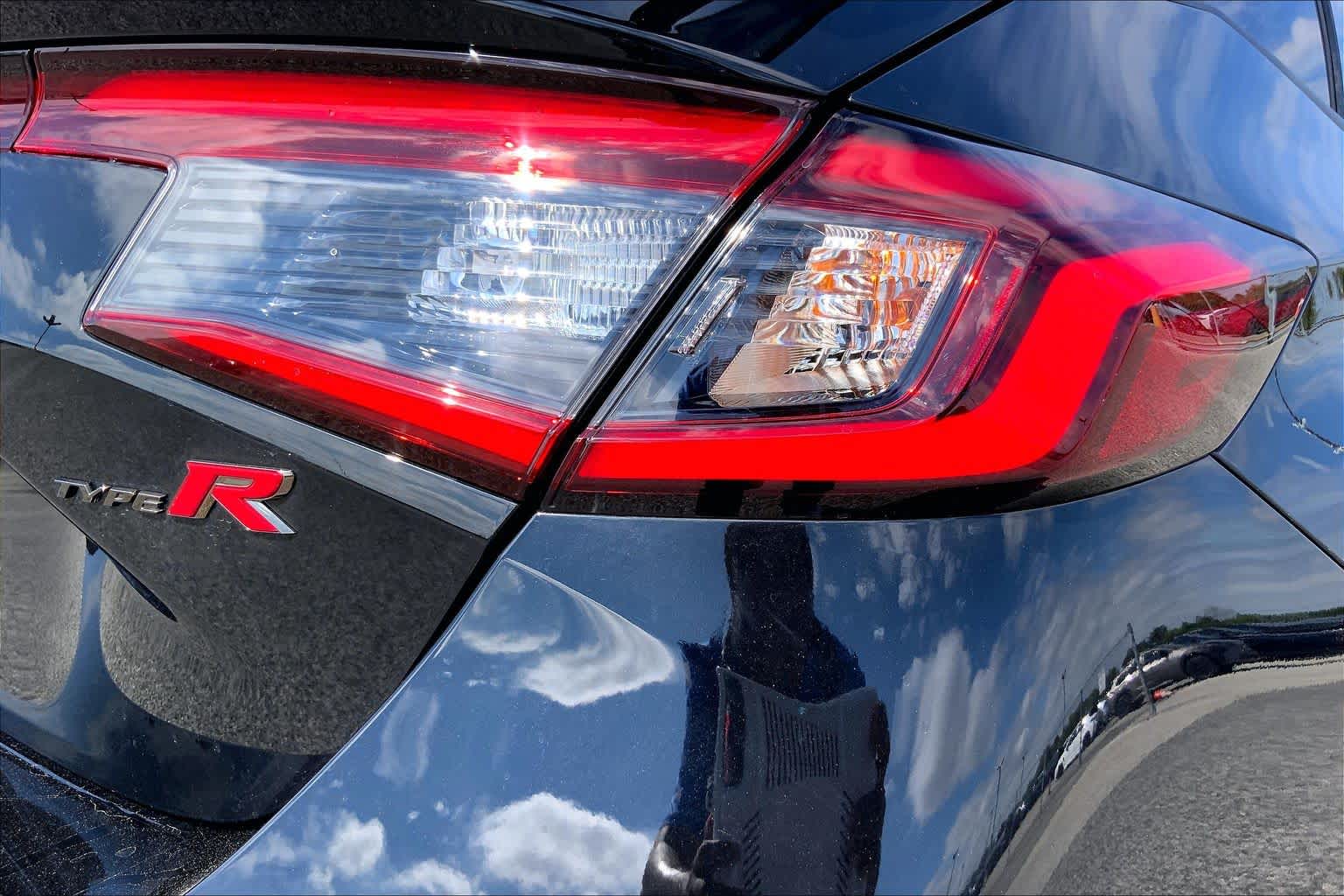2024 Honda Civic photo 10 of 36