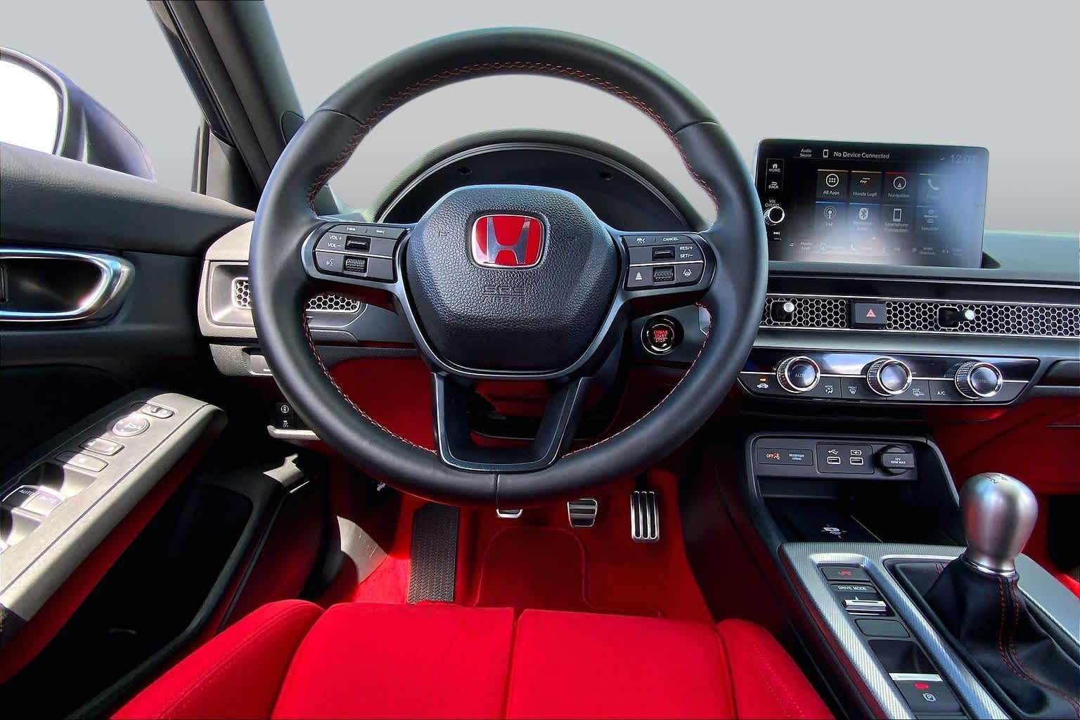 2024 Honda Civic photo 6 of 36