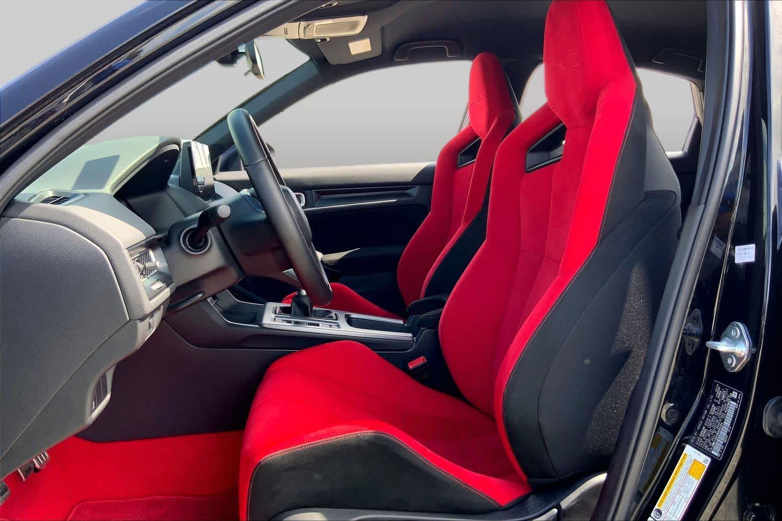 2024 Honda Civic photo 8 of 36