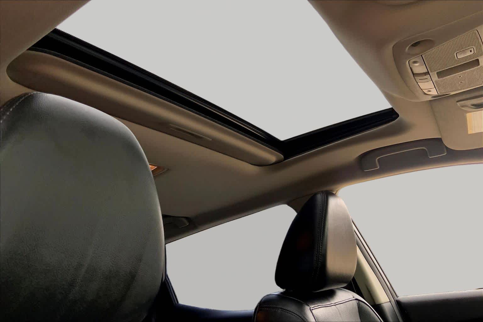 2018 Nissan Rogue Sport SL Gun Metallic at Sterling McCall Nissan