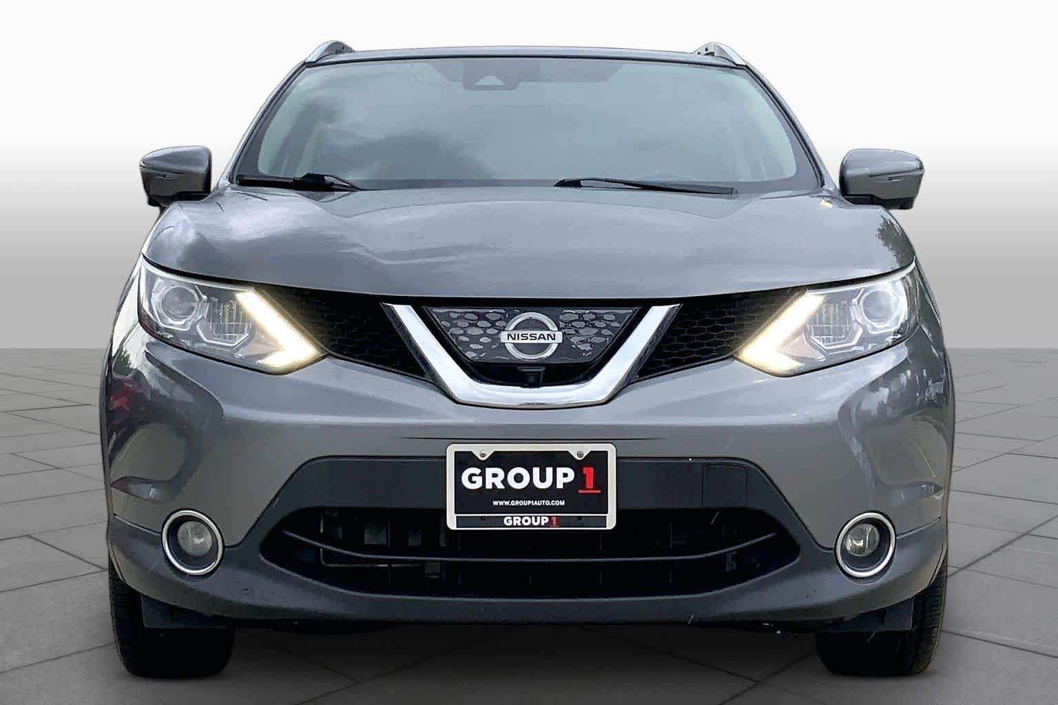 2018 Nissan Rogue Sport SL Gun Metallic at Sterling McCall Nissan