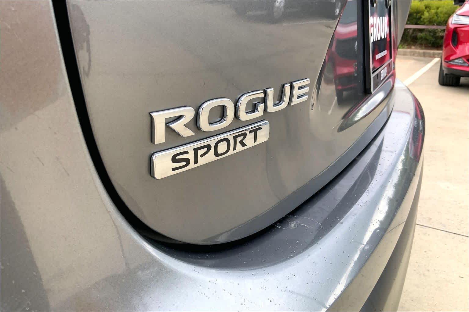 2018 Nissan Rogue Sport SL Gun Metallic at Sterling McCall Nissan
