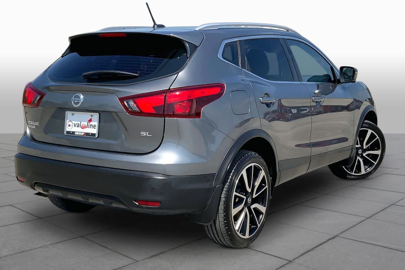 2018 Nissan Rogue Sport SL Gun Metallic at Sterling McCall Nissan