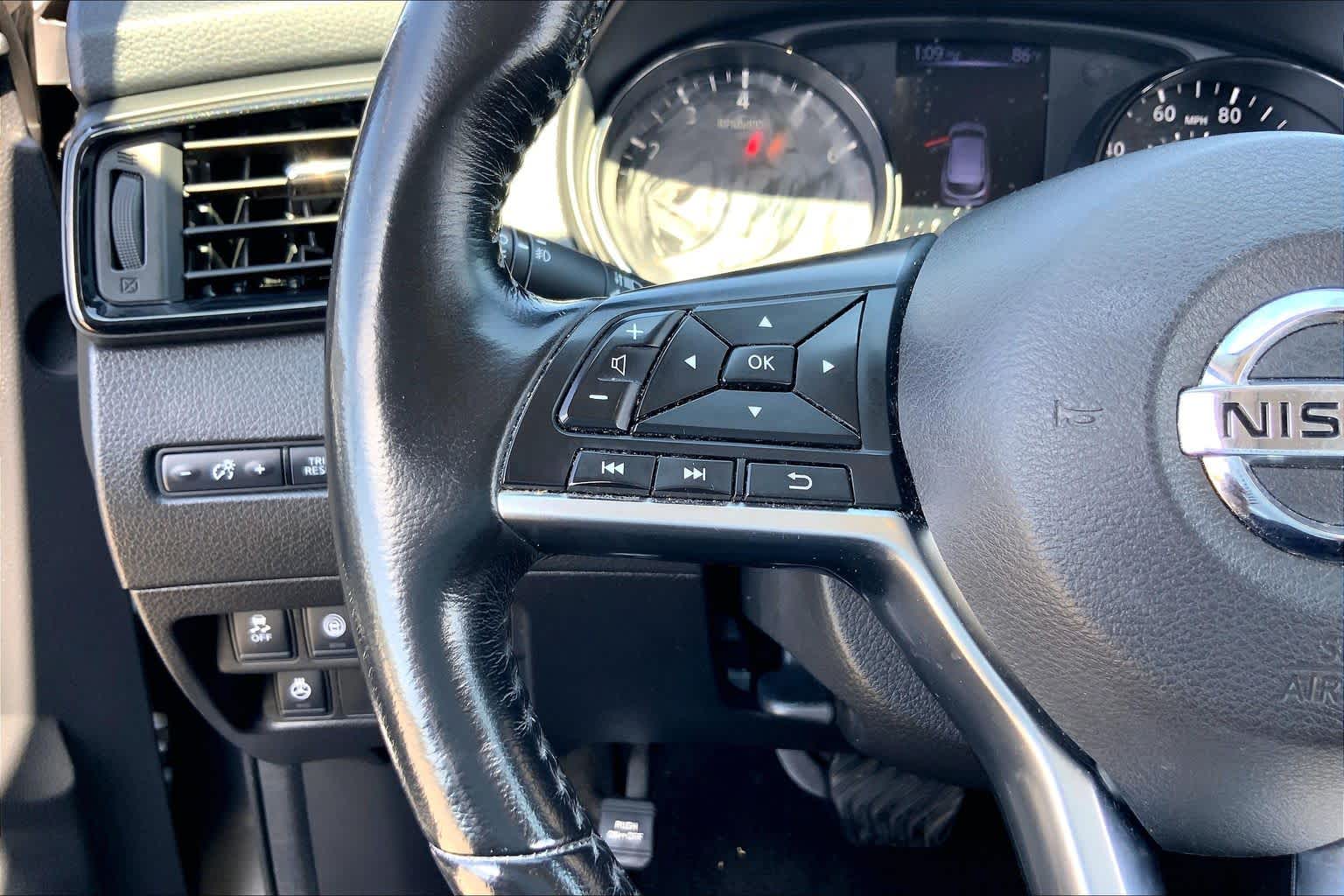 2018 Nissan Rogue Sport SL Gun Metallic at Sterling McCall Nissan