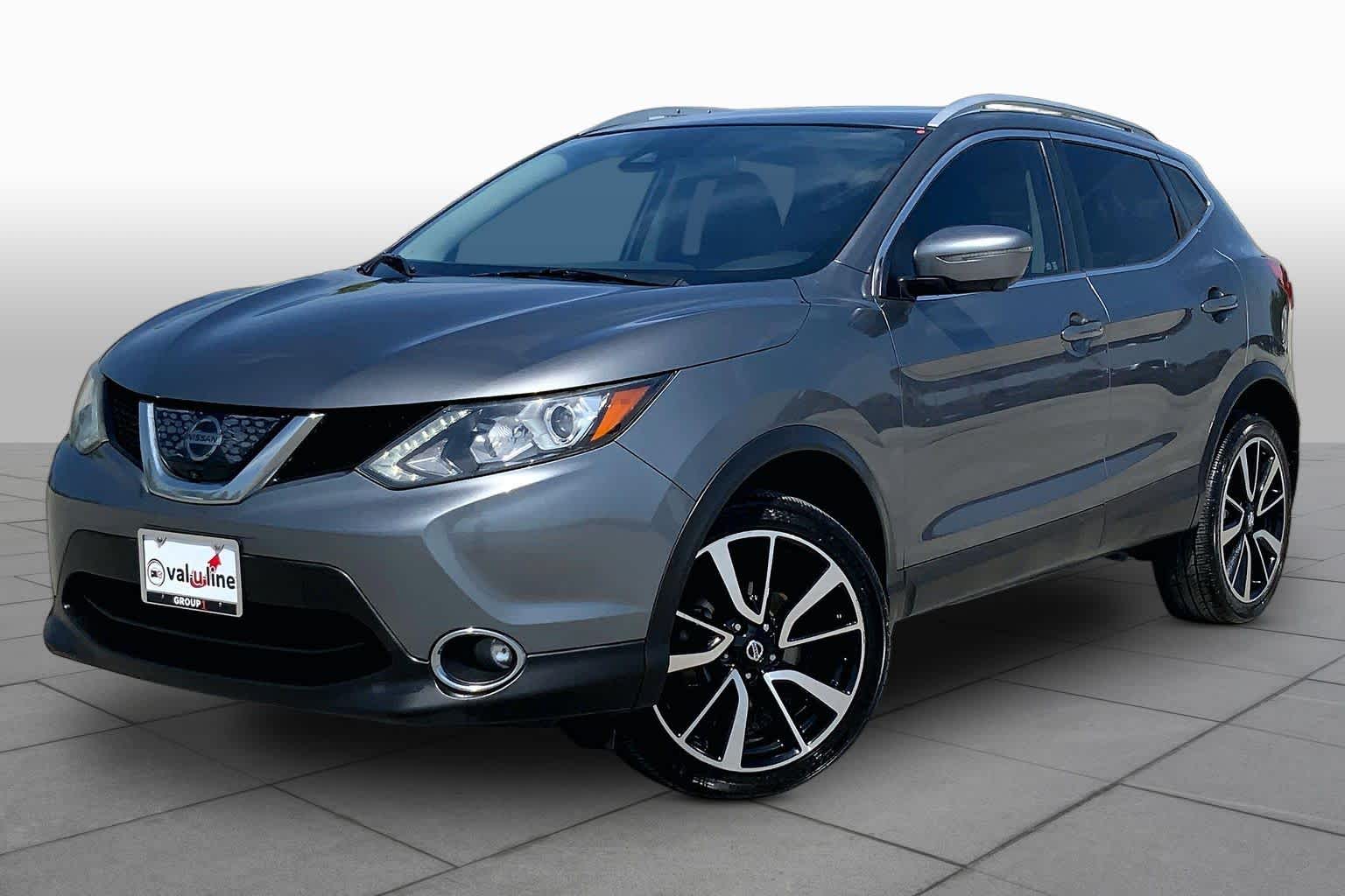 2018 Nissan Rogue Sport SL Gun Metallic at Sterling McCall Nissan