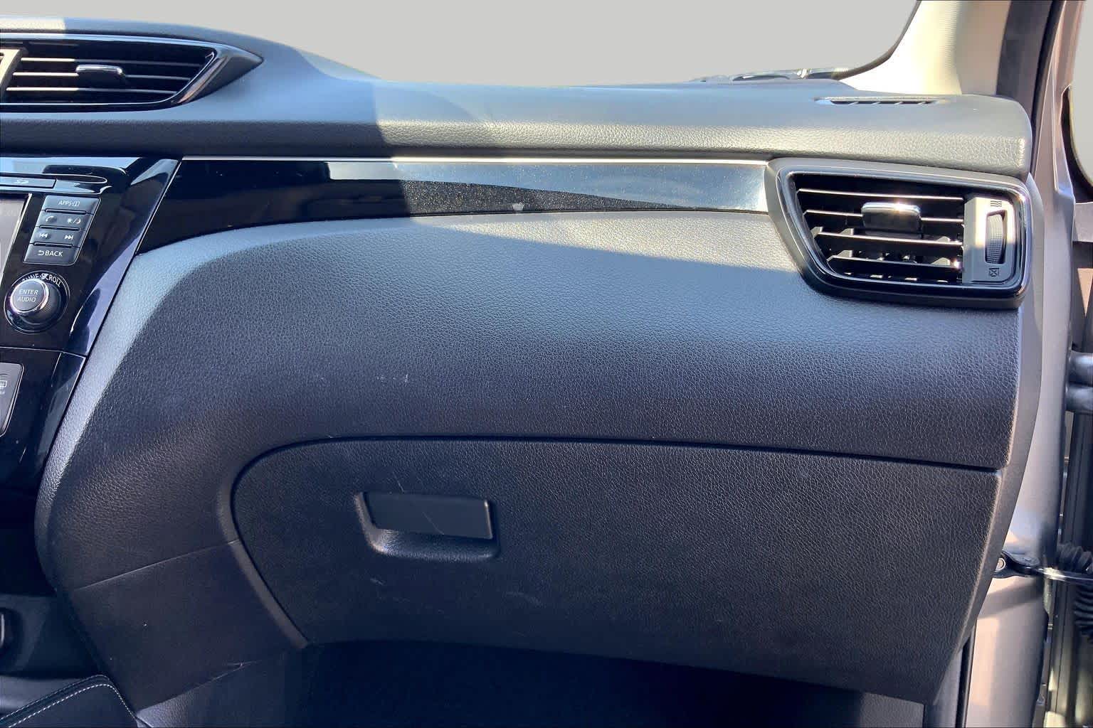 2018 Nissan Rogue Sport SL Gun Metallic at Sterling McCall Nissan