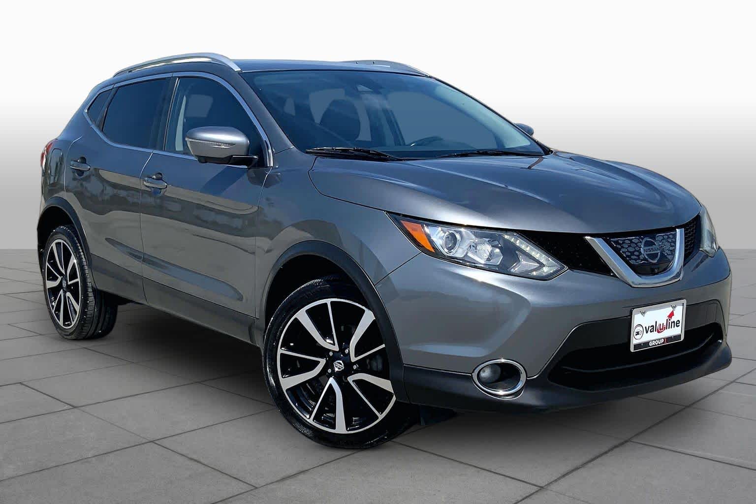 2018 Nissan Rogue Sport SL Gun Metallic at Sterling McCall Nissan