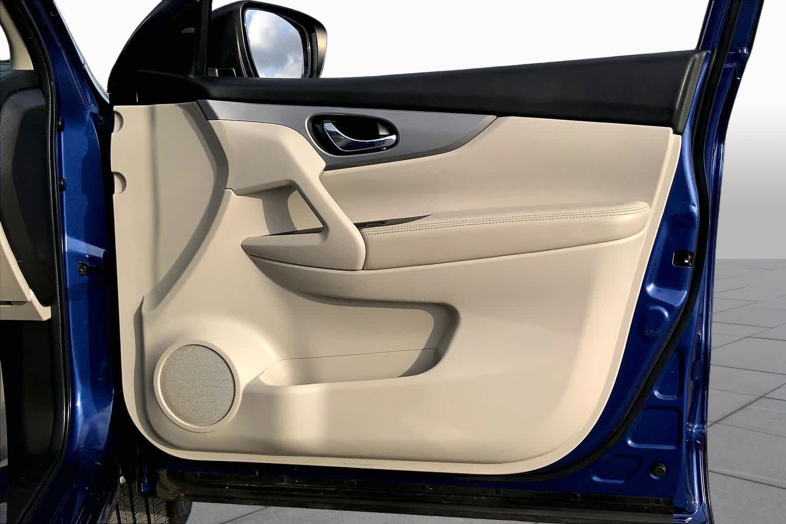 2020 Nissan Rogue Sport SV Caspian Blue Metallic at HGreg Houston