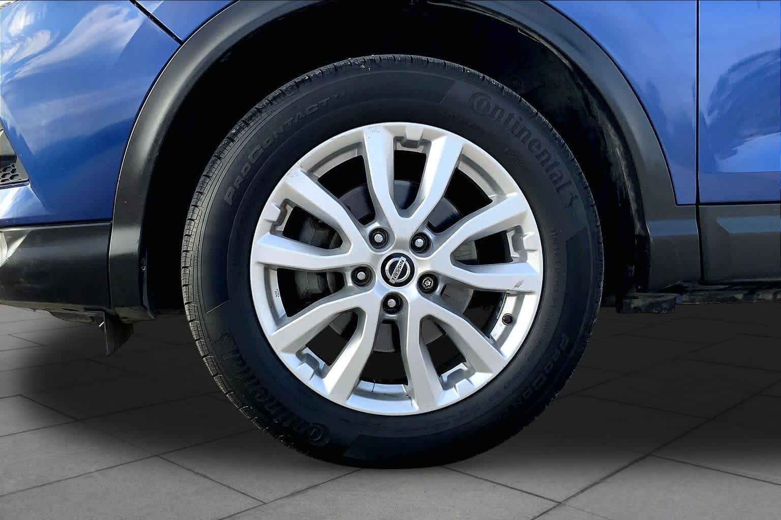 2020 Nissan Rogue Sport SV Caspian Blue Metallic at HGreg Houston