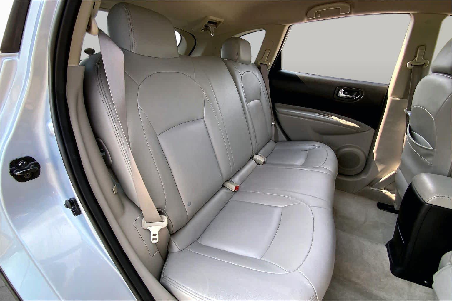 2014 Nissan Rogue Select S Frosted Steel at Beck & Masten Kia