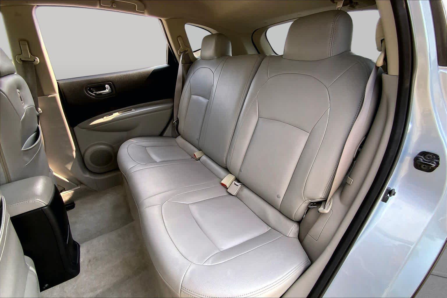 2014 Nissan Rogue Select S Frosted Steel at Beck & Masten Kia
