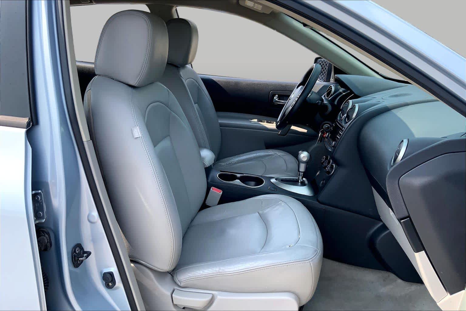 2014 Nissan Rogue Select S Frosted Steel at Beck & Masten Kia