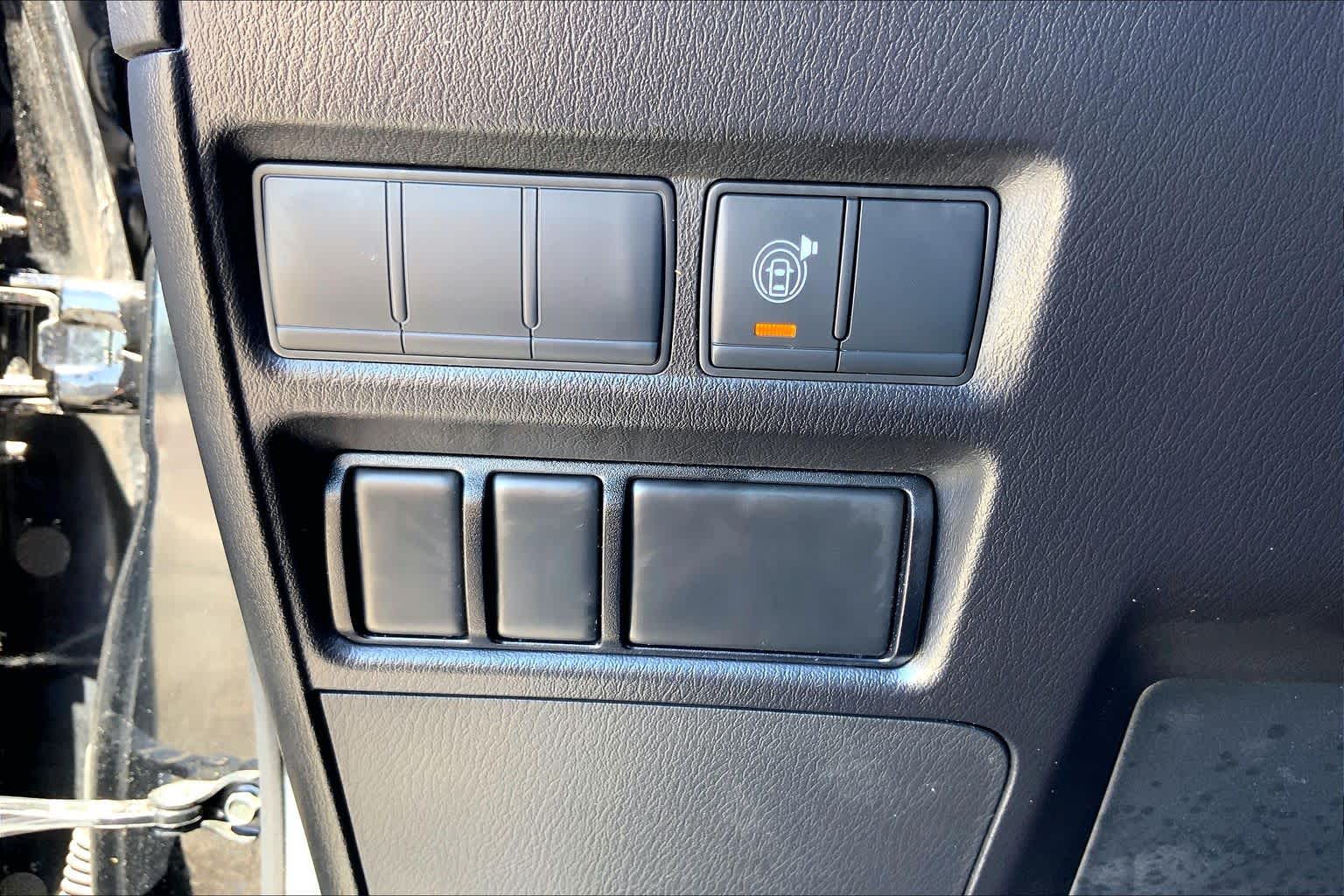 2022 Nissan Armada SV Super Black at AutoNation USA Houston