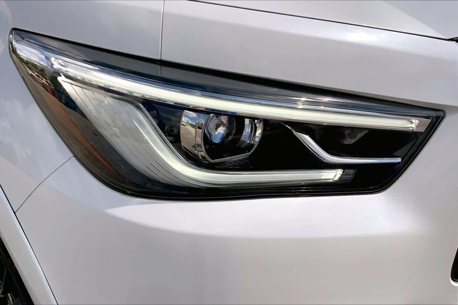 2021 INFINITI QX80 PREMIUM SELECT Moonstone White at Mac Haik Ford