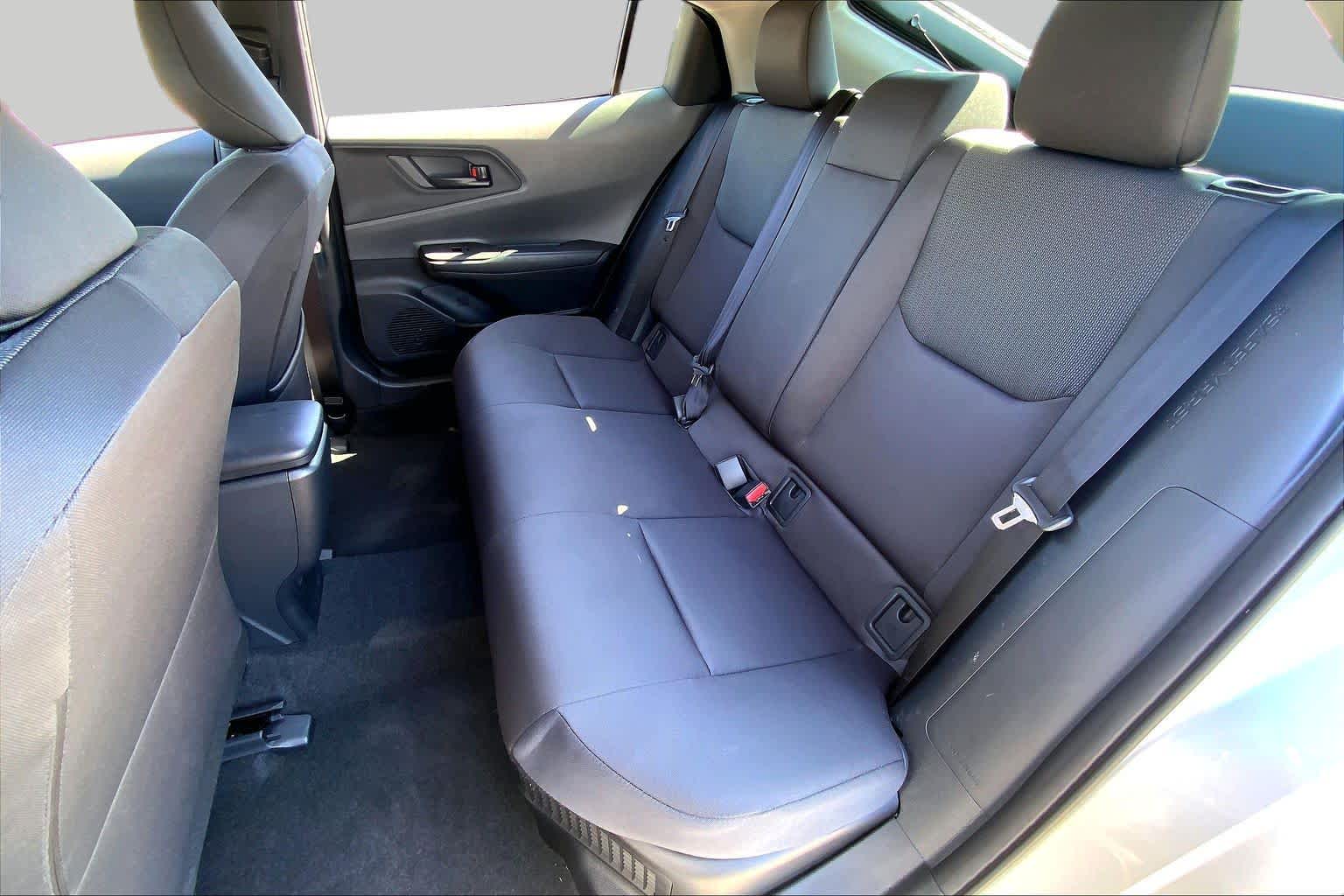 2026 Toyota Prius photo 20 of 36