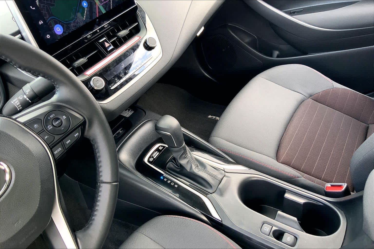 2026 Toyota Corolla photo 16 of 36