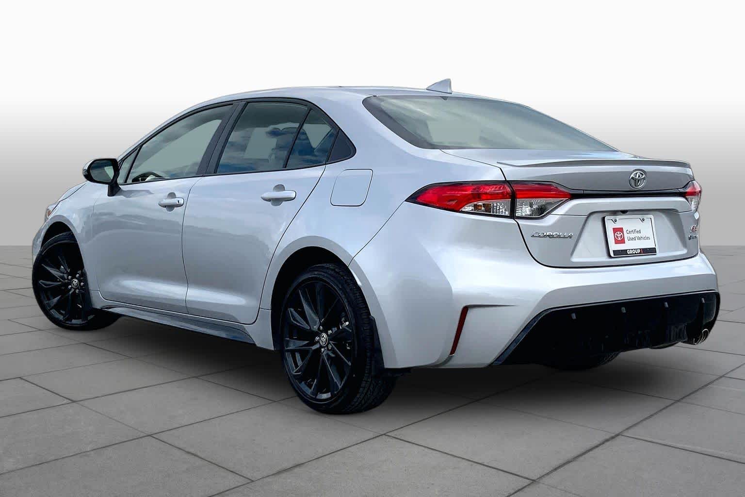 2026 Toyota Corolla photo 12 of 36