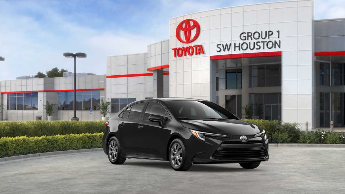 2027 Toyota Corolla photo 40 of 42