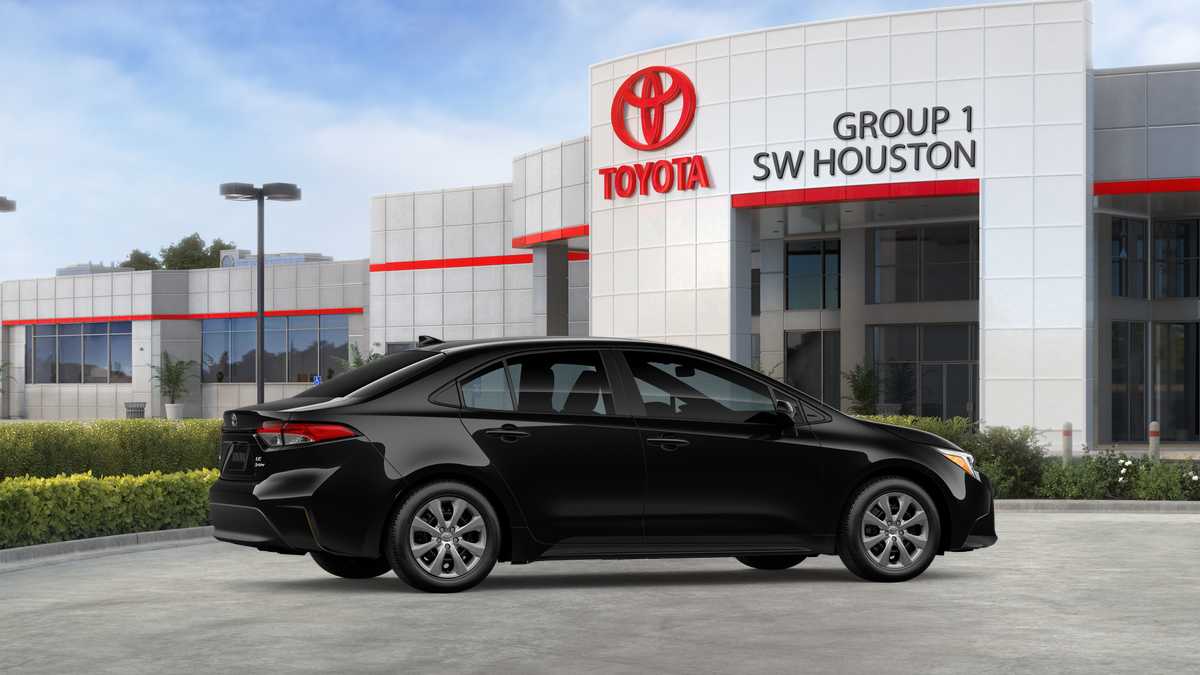 2027 Toyota Corolla photo 37 of 42