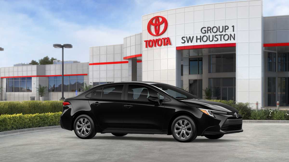 2027 Toyota Corolla photo 38 of 42