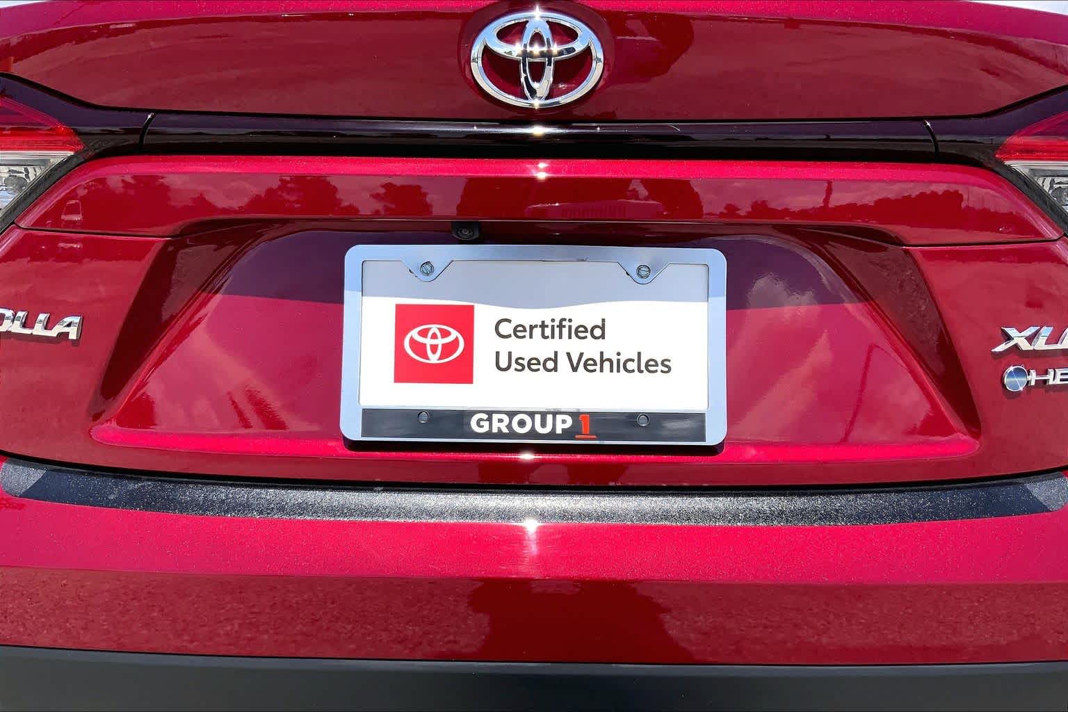 2026 Toyota Corolla Hybrid XLE Ruby Flare Pearl at Team Toyota