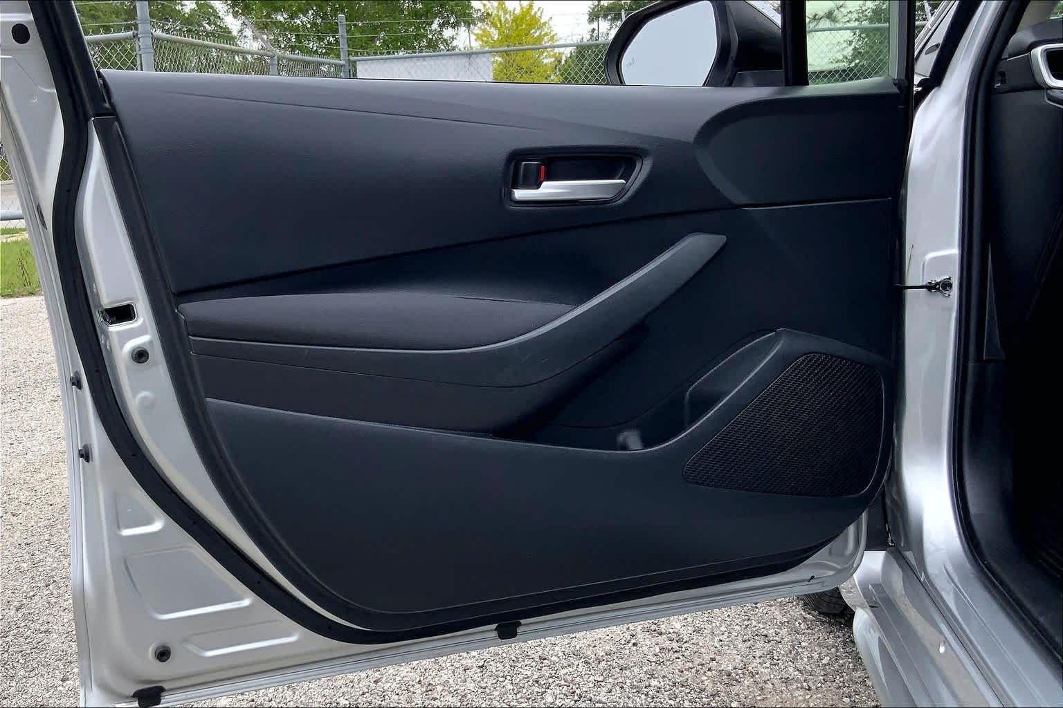 2021 Toyota Corolla Hybrid LE Classic Silver Metallic at Westside Kia