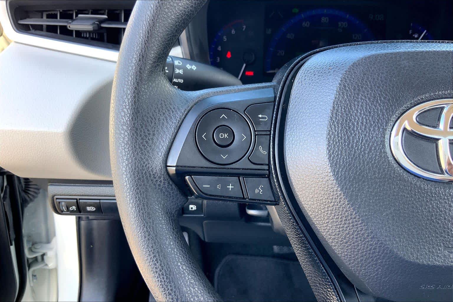 2020 Toyota Corolla Hybrid LE Super White at AutoNation USA Houston